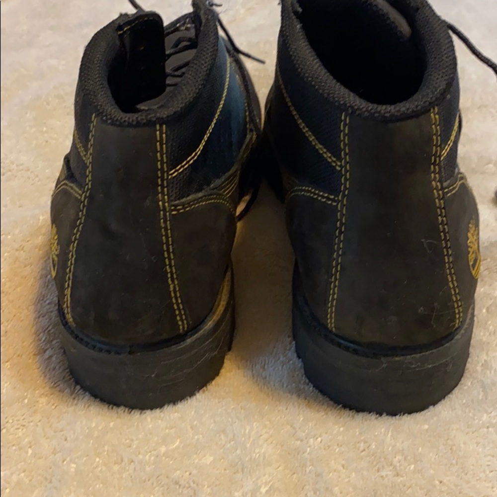 Men’s Timberlands - Picture 4 of 8